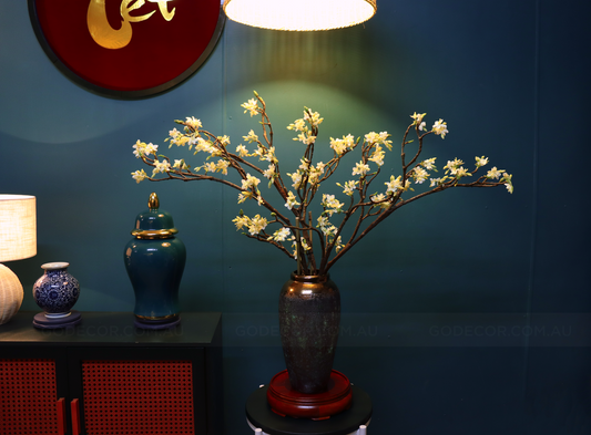 80CM Tall Artificial Flower Arrangement White Winter Jasmine In Vase (ARBG1)