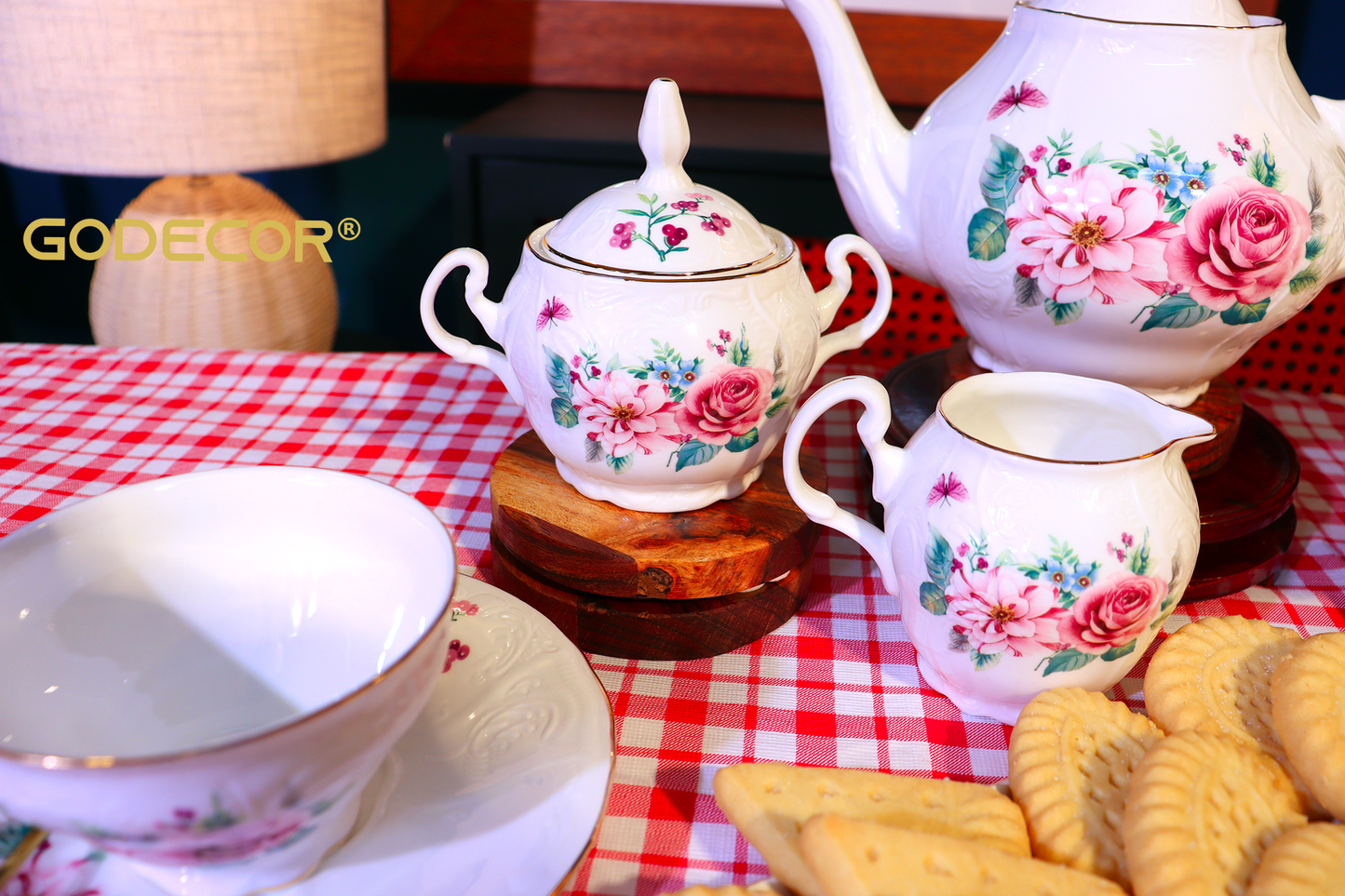 21 Pcs England Vintage Top Grade Tea Set Rose Patterns