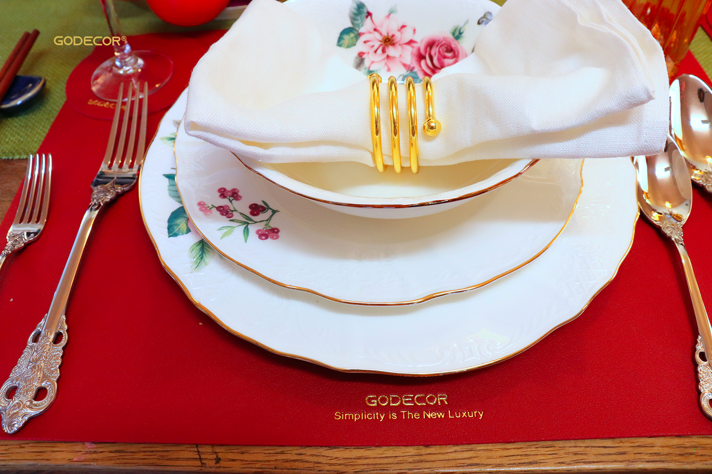 18 Pcs Gold Rim Dinnerware Embossed White with Rose Pattern