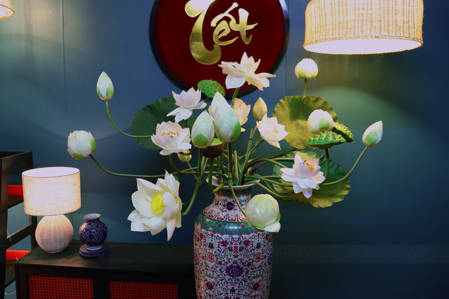 EXTRA LARGE ARRANGEMENT FLOWERS IN VASE