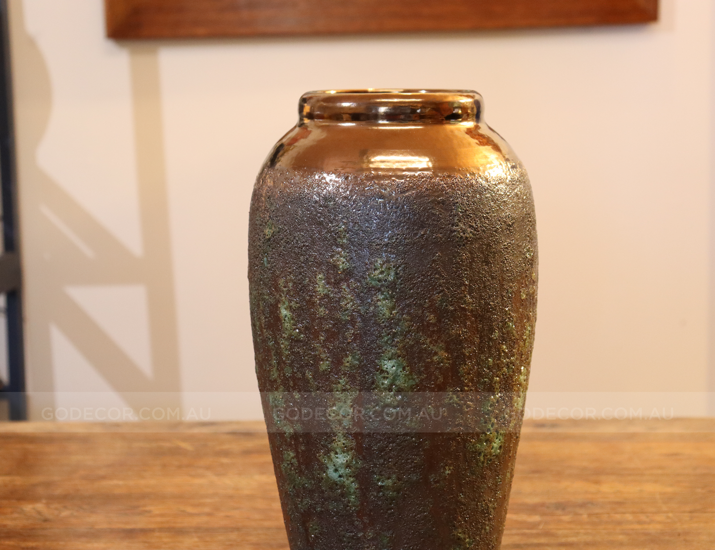Rustic Vase (VA1)