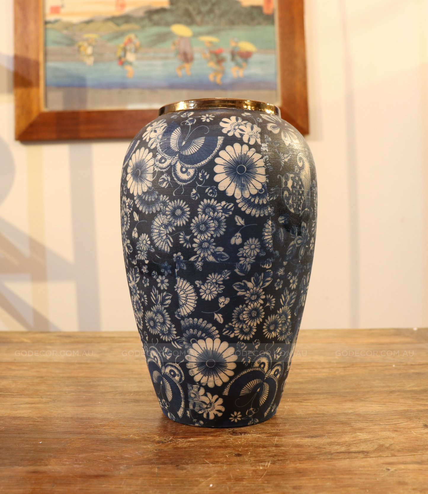 Blue And White Pattern Vases (VE123)